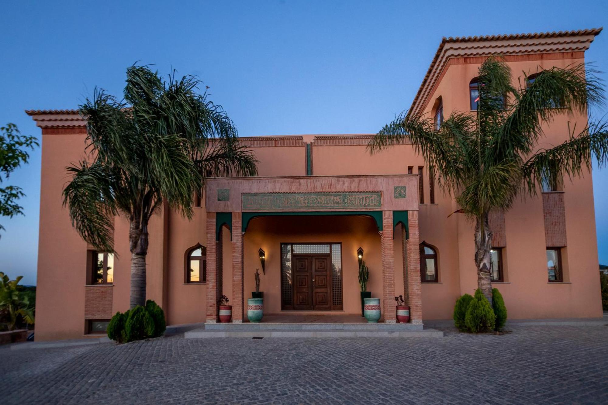 Al Karob Yoga Boutique Hotel Guia  Exterior photo