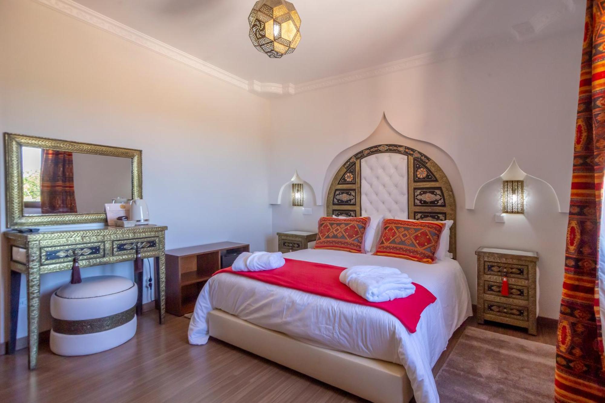 Al Karob Yoga Boutique Hotel Guia  Exterior photo