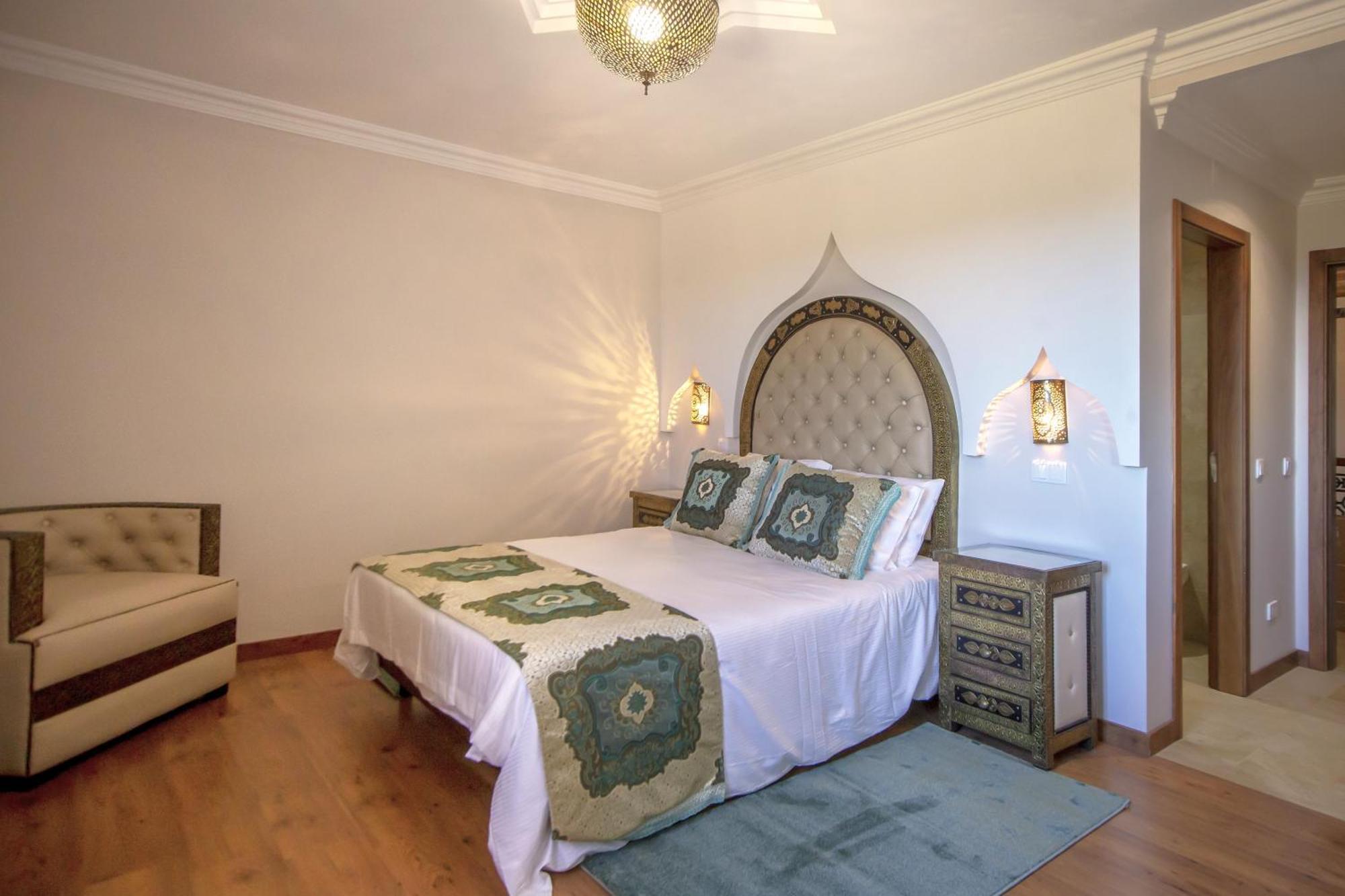 Al Karob Yoga Boutique Hotel Guia  Exterior photo