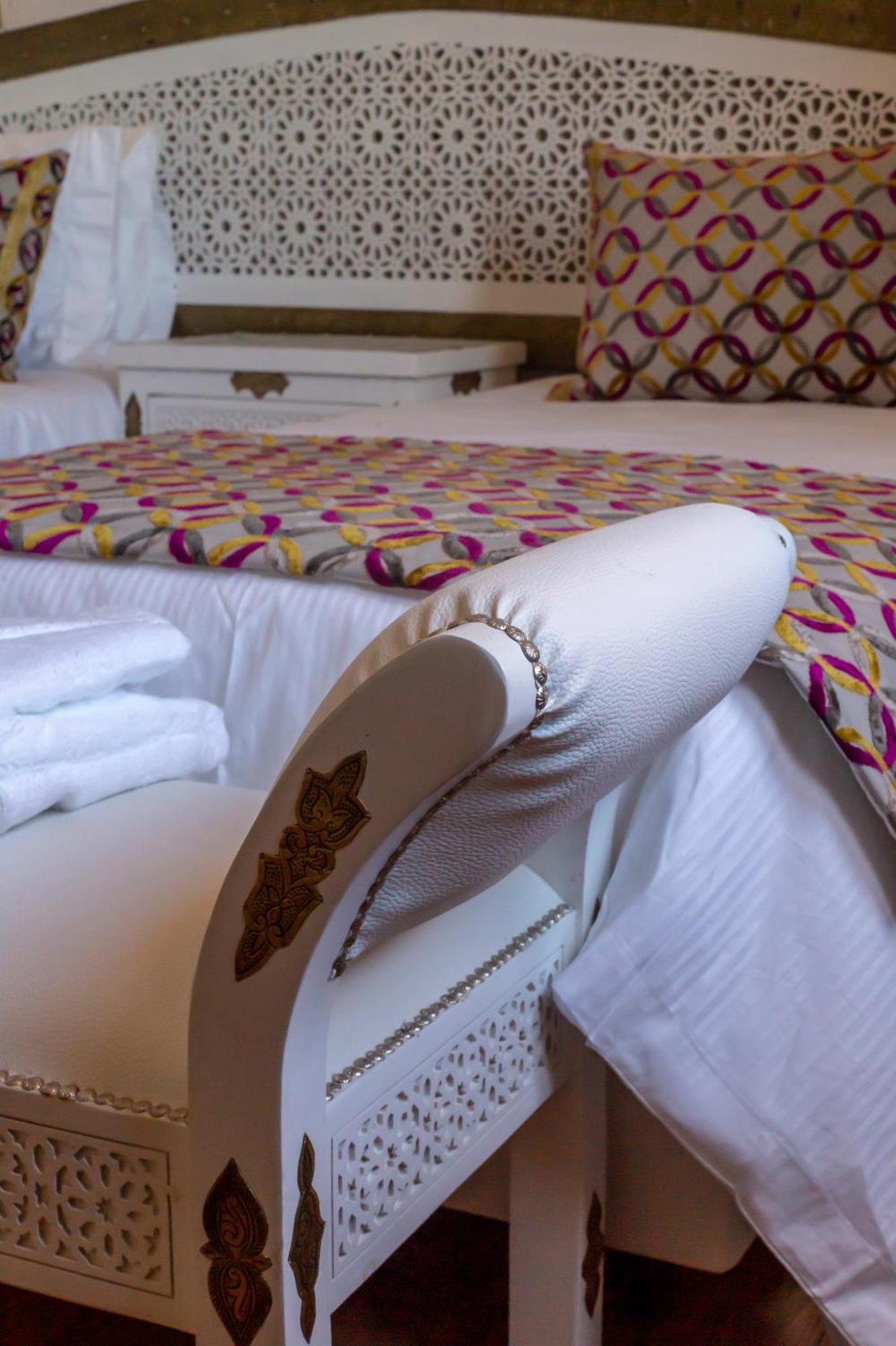 Al Karob Yoga Boutique Hotel Guia  Exterior photo