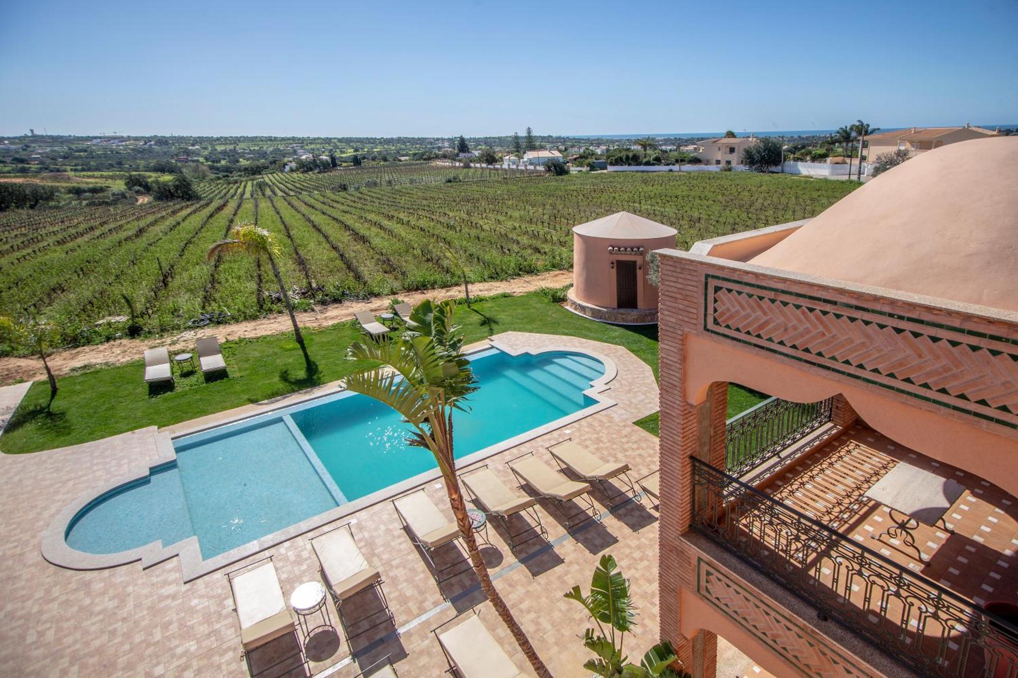 Al Karob Yoga Boutique Hotel Guia  Exterior photo
