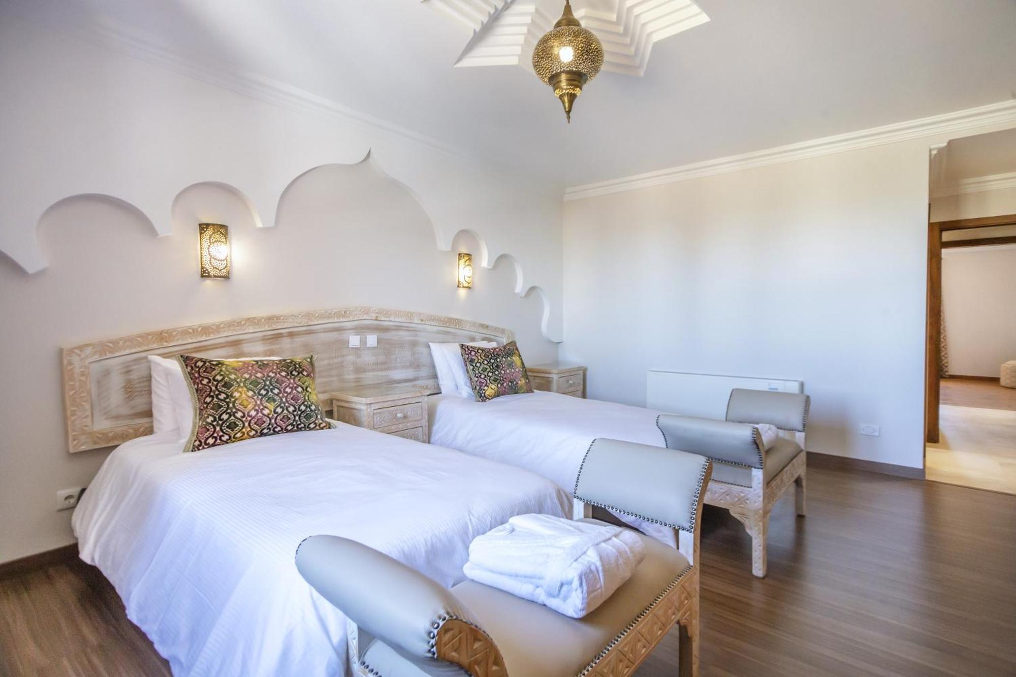 Al Karob Yoga Boutique Hotel Guia  Exterior photo