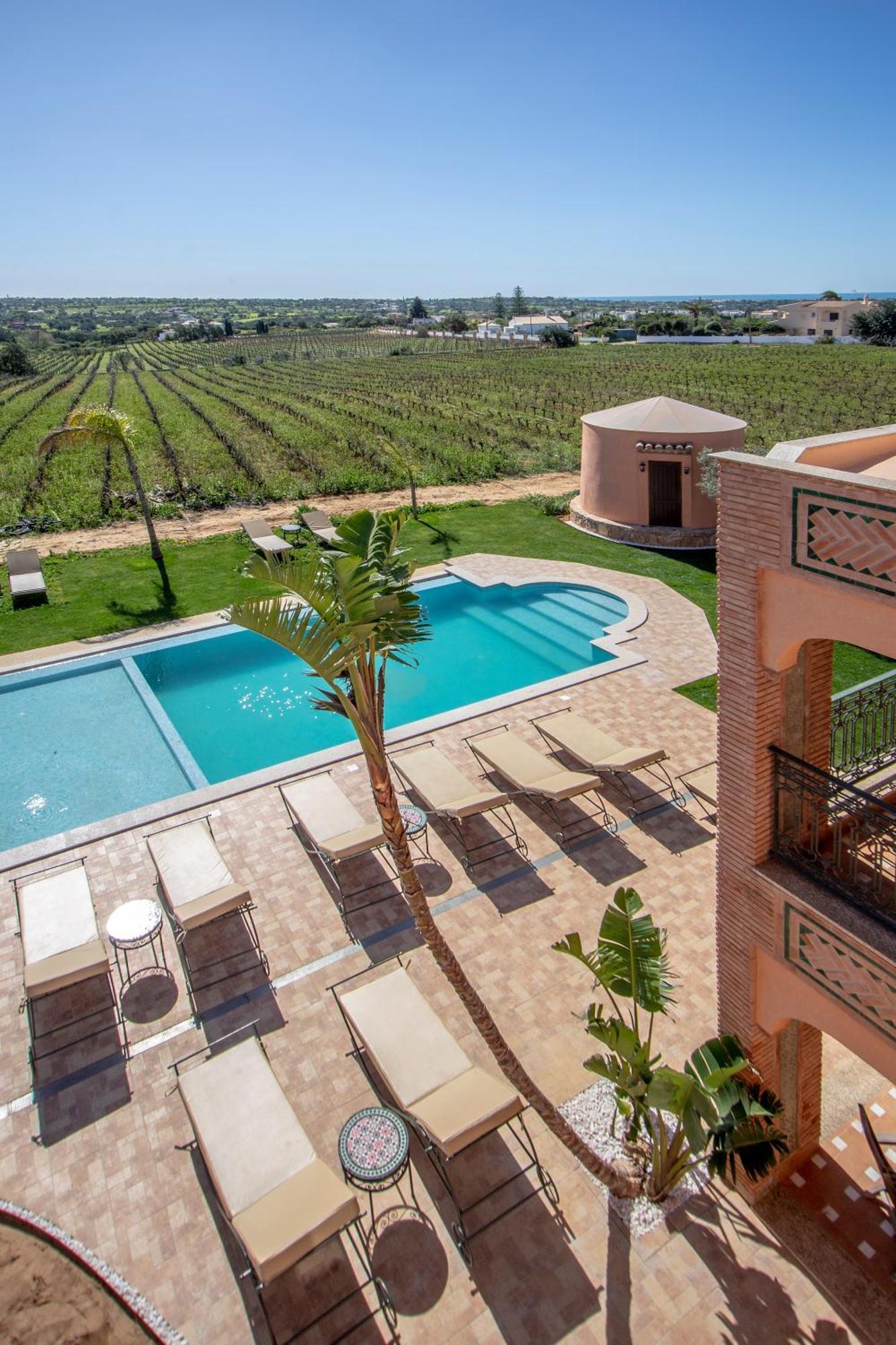 Al Karob Yoga Boutique Hotel Guia  Exterior photo